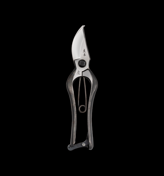 Niwaki Pro Secateurs • Left Handed Secateurs