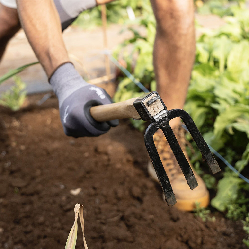 Niwaki Forked Hand Hoe