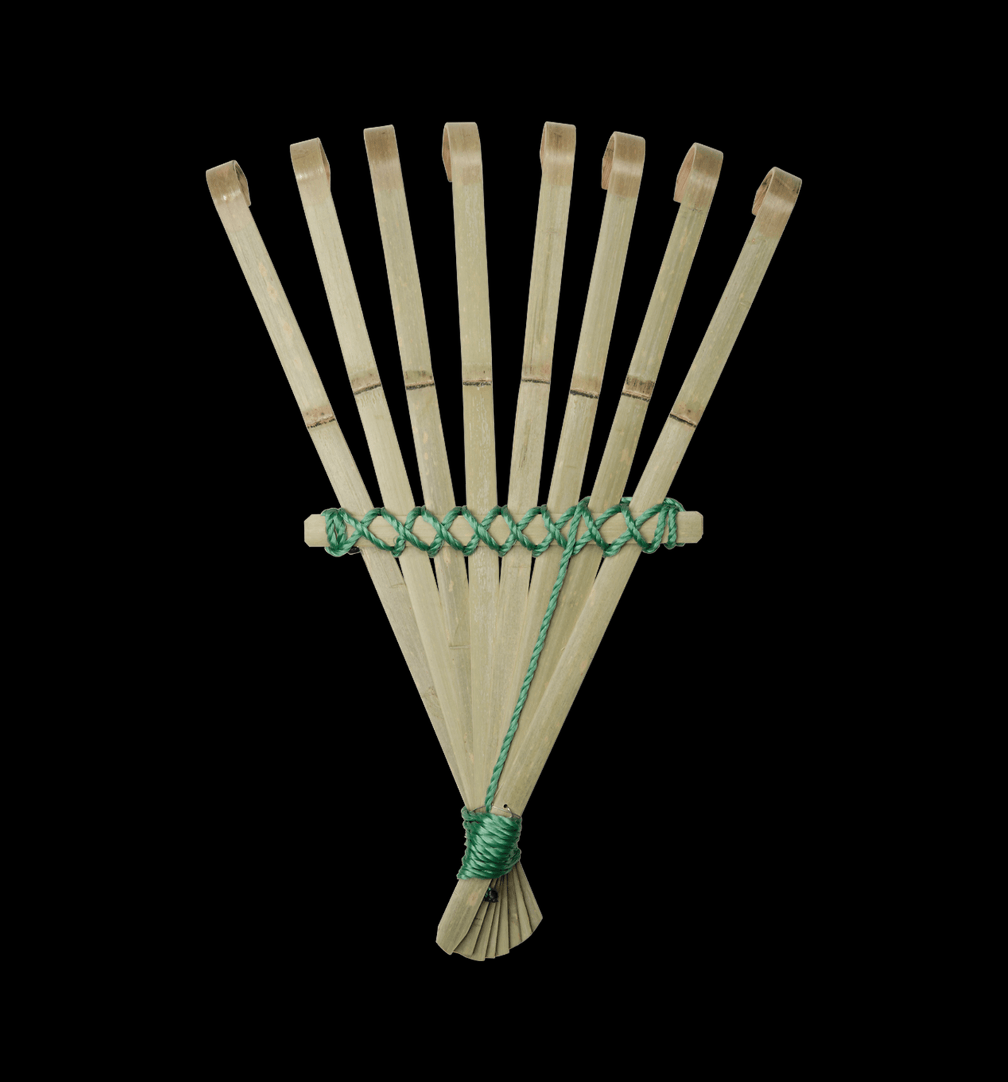 Niwaki Bamboo Hand Rake - Lightweight, Durable Garden Rake